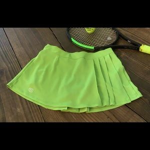 Wilson pleated tennis skirt 🎾